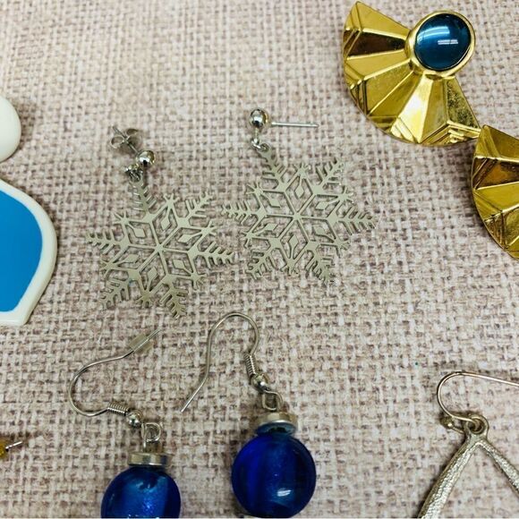 Earring Bundle  - Picture 3 of 7